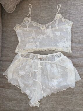 Rare 90’s Victoria’s Secret set